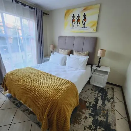 2B - 74 No Load Shedding - 2 Bed Home Centurion Exterior photo
